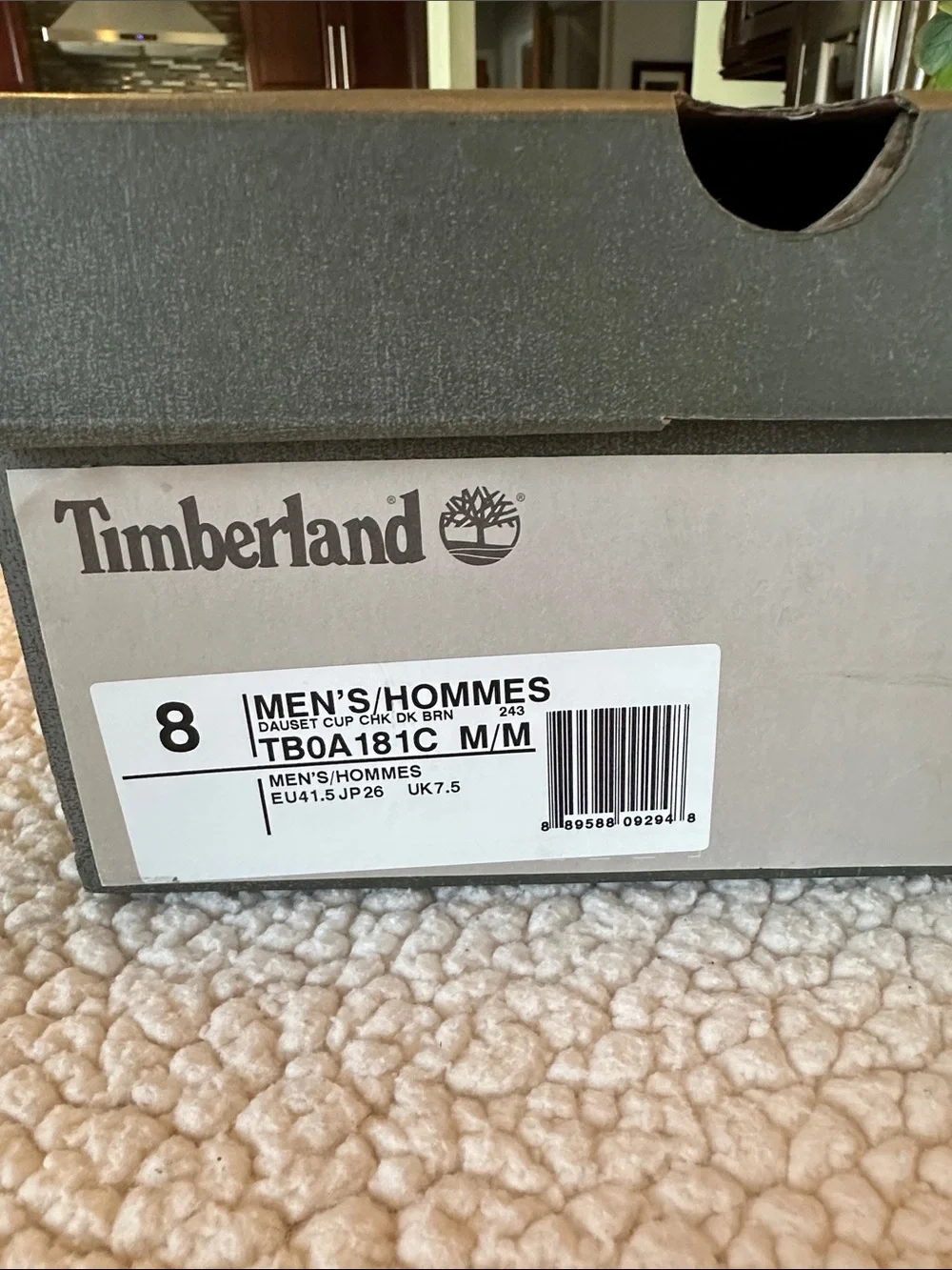 NWT Timberland Men’s Dark Brown Leather Boots with White Sole Sz 8